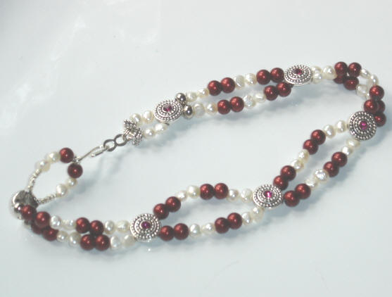 Fifiany & Co. Red Pearl Collar